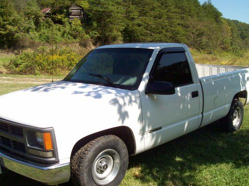 1997 chevy reg cab truck..clean..rust free..arizona truck!