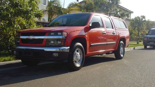 2008 chevrolet colorado, 54,000 miles ! matching topper &amp; roof rack