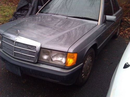 Mercedes Benz 190d 2.5 Turbo Diesel 155k. Grey on blue. very little rust, US $3,100.00, image 4