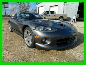 02 one owner 13k miles flood, does not run  1-936-414-2295  andy house