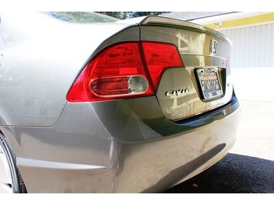 2006 Honda Civic Hybrid Gas Electric 1.3 L   NO RESERVE, image 32