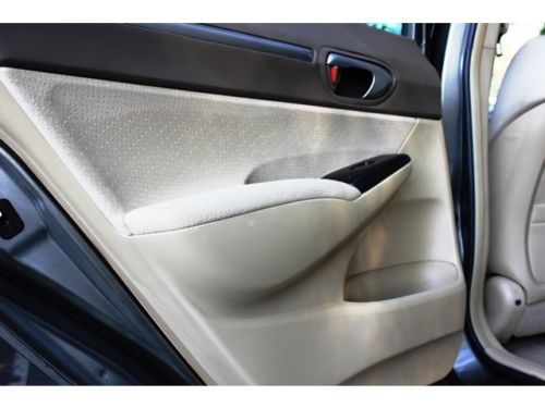 2006 Honda Civic Hybrid Gas Electric 1.3 L   NO RESERVE, image 35