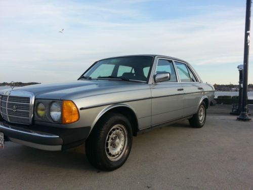 1984 mercedes 300d diesel bio antique