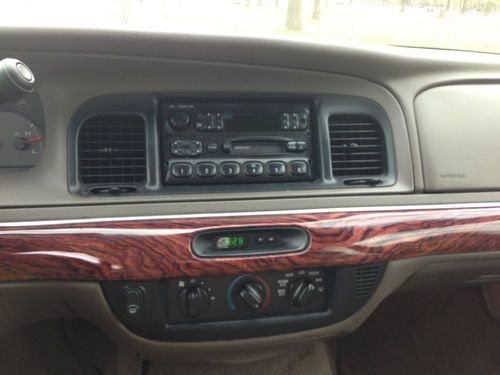 2001 Mercury Grand Marquis GS LEATHER VERY GOOD CONDITION NO RESERVE, image 17