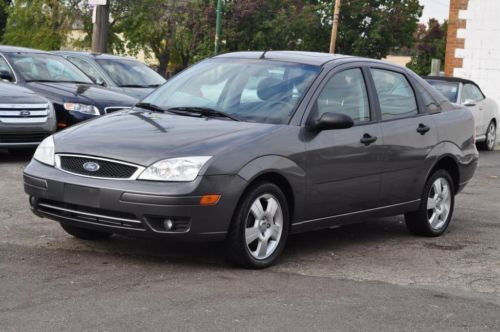 No reserve 22k miles runs/drives like new sunroof cd, automatic, a/c, cd rebuilt