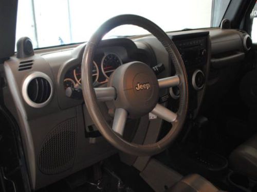 3.8L V6 AUTO ONE OWNER TRADE HARD SOFT TOP 4WD LWO-TONE LEATHER POWER WINDOWS CD, image 30