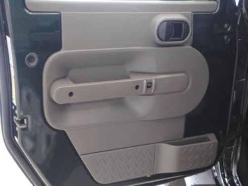 3.8L V6 AUTO ONE OWNER TRADE HARD SOFT TOP 4WD LWO-TONE LEATHER POWER WINDOWS CD, image 38