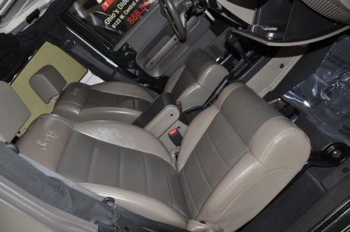 3.8L V6 AUTO ONE OWNER TRADE HARD SOFT TOP 4WD LWO-TONE LEATHER POWER WINDOWS CD, image 44