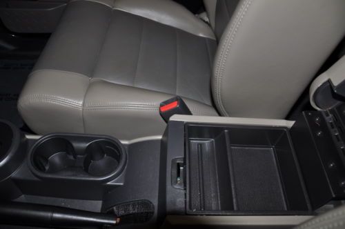 3.8L V6 AUTO ONE OWNER TRADE HARD SOFT TOP 4WD LWO-TONE LEATHER POWER WINDOWS CD, image 69