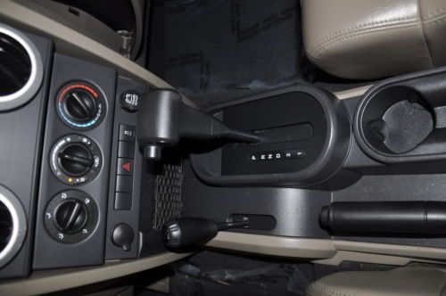 3.8L V6 AUTO ONE OWNER TRADE HARD SOFT TOP 4WD LWO-TONE LEATHER POWER WINDOWS CD, image 70