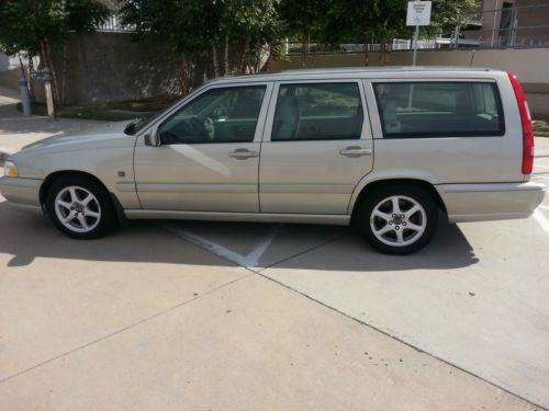 2000 volvo v70 glt wagon 4-door 2.4l