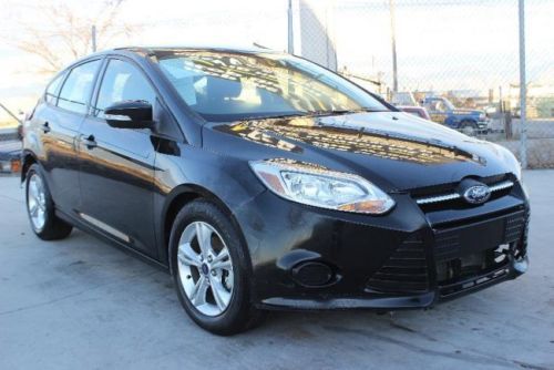 2013 ford focus se damaged salvage rebuilder loaded!! low miles priced to sell!!