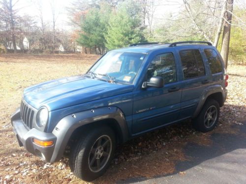 2003 jeep liberty freedom edition sport utility 4-door 3.7l