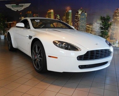 2012 aston martin v8 vantage sportshift * demo *