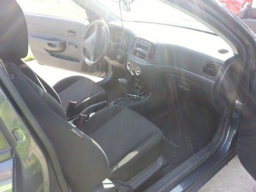 2010 Hyundai Accent 2-Door Hatchback, US $5,500.00, image 5