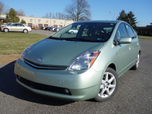 Toyota prius hybrid package 2 backup camera smart key free autocheck  no reserve