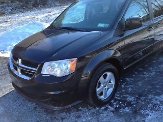 2011 dodge grand caravan sxt mini passenger van 4-door 3.6l