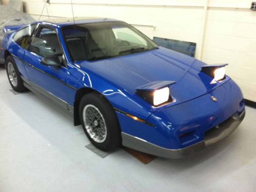 1987 pontiac fiero gt coupe 2-door 2.8l