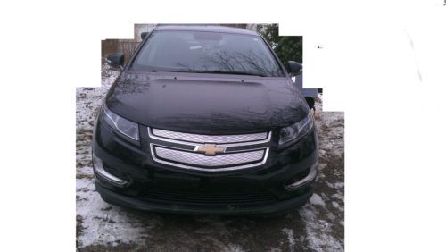 2012 chevy volt. electric. 4 door hatchback