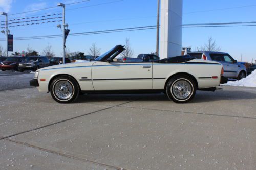 ** super clean &amp; rare !!!!  1980 toyota celica convertible !!!!