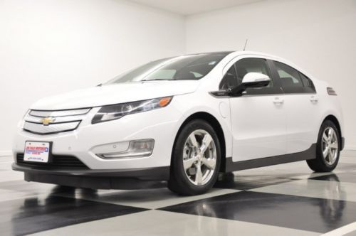 Premium navigation electric 2013 heated leather 2012 volt hatch for sale