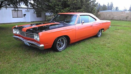 1969 plymouth road runner - 383/4 speed - factory air grabber