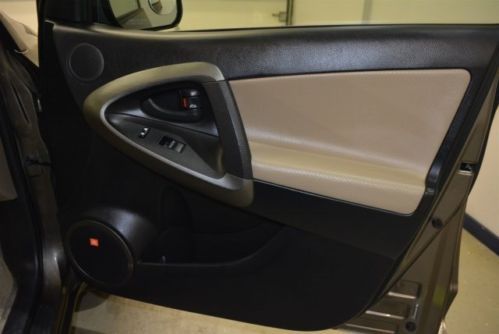 Ltd 4X4 SUV 2.5L CD Power Steering 4-Wheel Disc Brakes Aluminum Wheels Fog Lamps, image 30