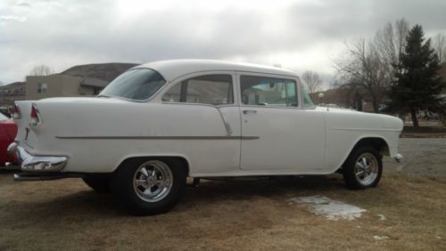 1955 chevy 2 door complete frame off build 150 miles on car! 350 4 speed muncie!