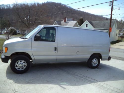 2001 ford e-150 econoline base standard cargo van 2-door 4.2l