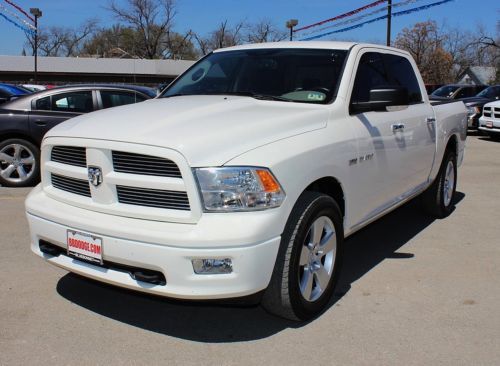 5.7l v8 hemi slt lone star tow package cd mp3 siriusxm 20in rims dual exhaust