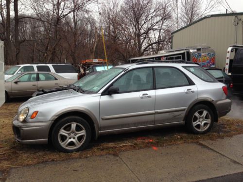 2002 subaru outback base wagon 4-door 2.5l