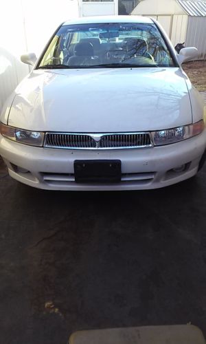 2000 mitsubishi galant es sedan 4-door 3.0l