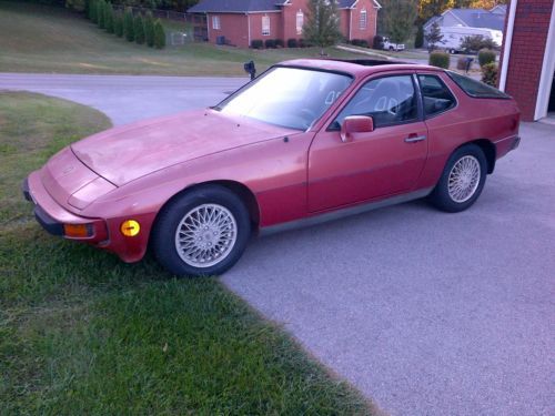 1980 porsche 924 base coupe 2-door 2.0l