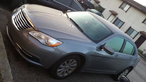 2013 Chrysler 200 Series, US $12,222.00, image 2