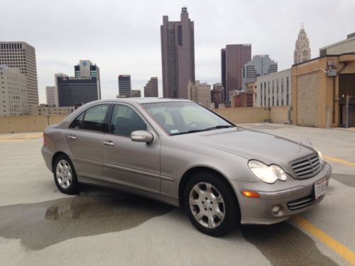 2005 mercedes-benz c240 4matic sedan 4-door 2.6l low miles 86k