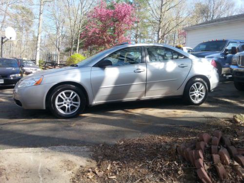 2005 pontiac g6 4 door silver 133,157 miles