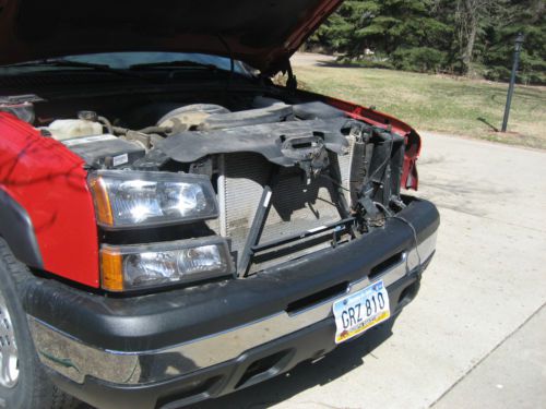 2003 Chevrolet Avalanche 1500 Z71 Crew Cab Pickup 4-Door 5.3L, image 3