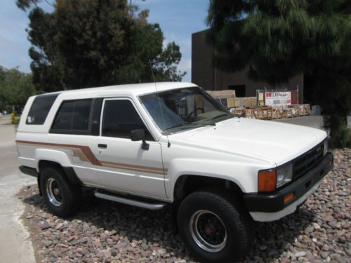 1984 toyota 4runner original 137k! with a straight front axle with leaf springs!