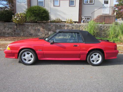 1993 ford mustang gt convertible 2-door 5.0l