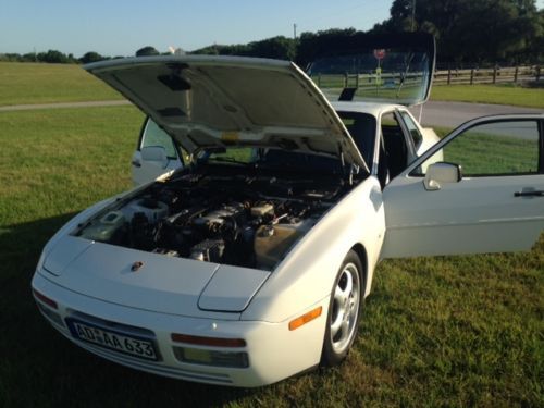 1989 Porsche 944 S2 Coupe 2-Door 3.0L, image 14