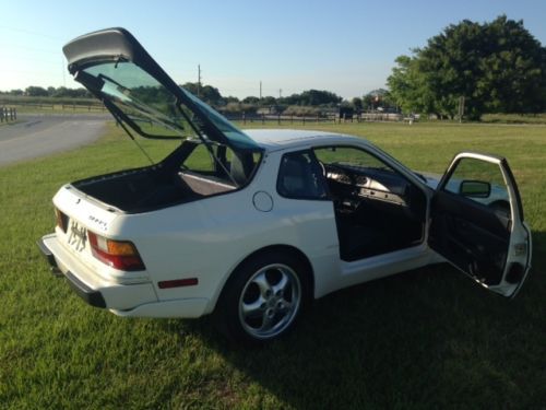 1989 Porsche 944 S2 Coupe 2-Door 3.0L, image 15