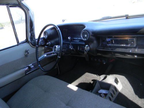 1961 cadillac fleetwood limouisine