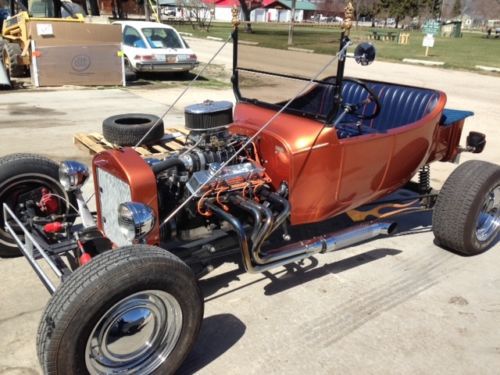 Hot rod ford t bucket supercharged