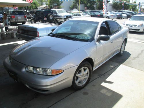 2003 oldsmobile alero gl sedan 4-door 2.2l