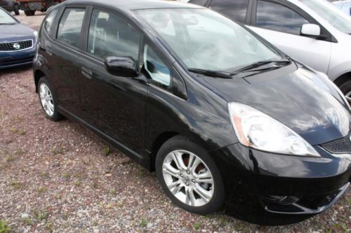 No reserve 2012 honda fit  5 door 1.5l auto wrecked rebuildable salvage flood