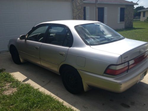 1997 toyota corolla le sedan 4-door 1.8l