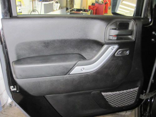 2014 Jeep Wrangler Unlimited Rubicon Sport Utility 4-Door 3.6L, US $48,999.00, image 17