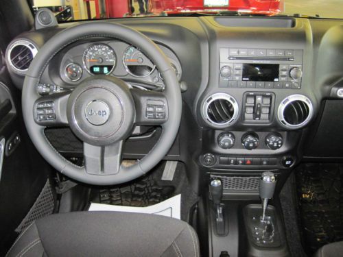 2014 Jeep Wrangler Unlimited Rubicon Sport Utility 4-Door 3.6L, US $48,999.00, image 20