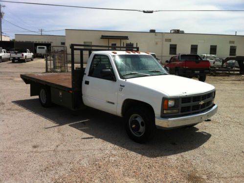 Chevy 3500 dualy stakebed