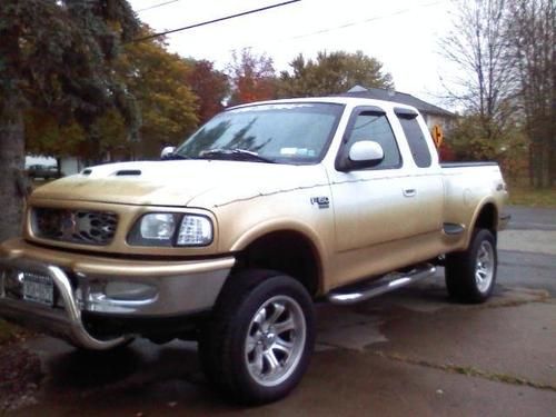 1998 ford f-150 4 x 4 lifted